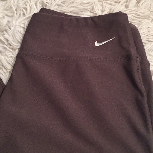 Nike Leggings - Picture 4 of 6